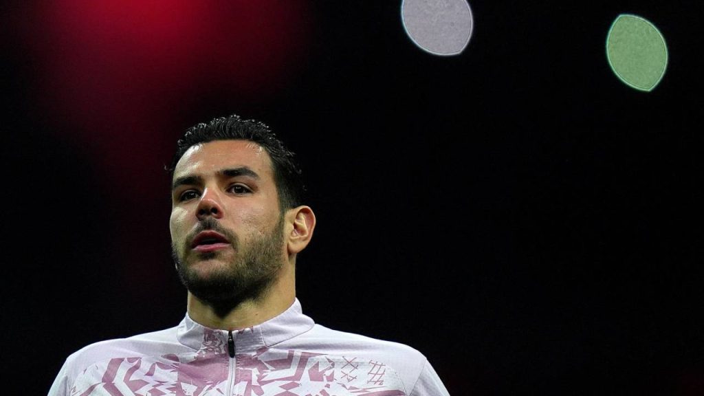 La vita privata di Theo Hernandez non convince
