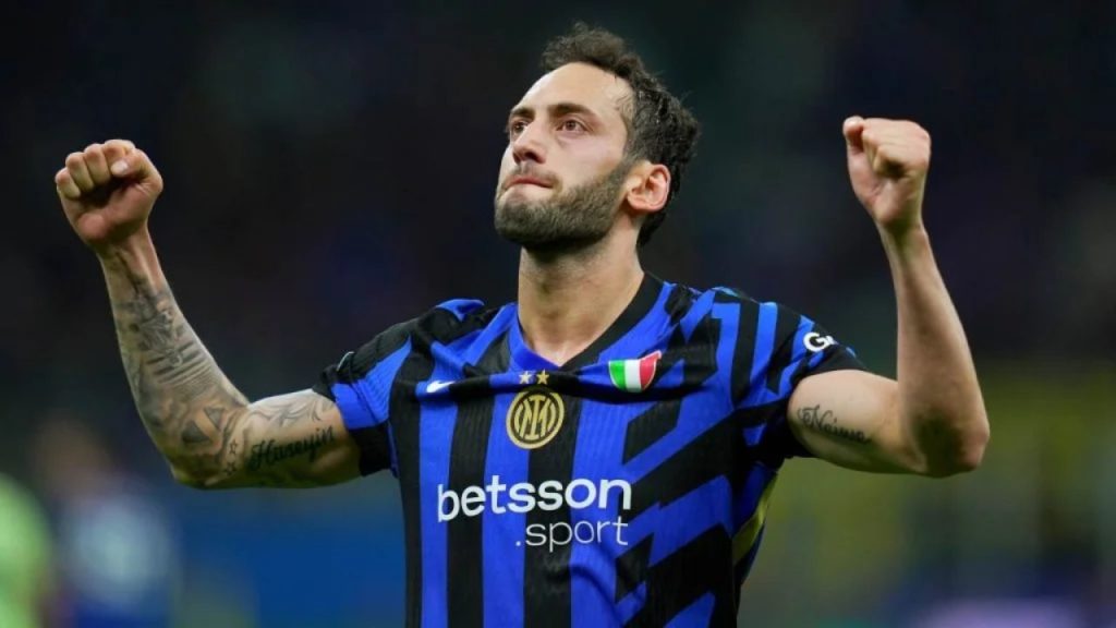 Hakan Calhanoglu - fonte Lapresse - mondosportivo.it